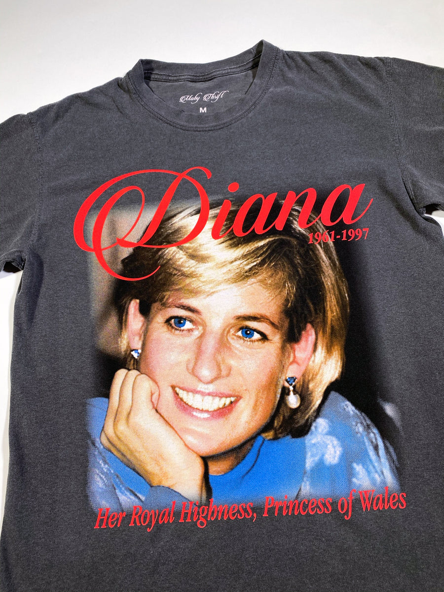 The Diana Tee - Charcoal – Moby Thrift